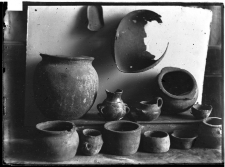Vasi in ceramica, provenienze varie