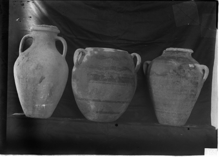 Anfore e vasi decorati in ceramica, scavi Taramelli 1908