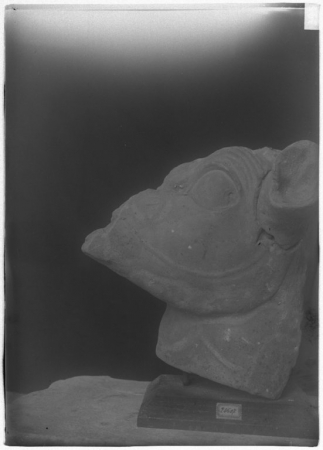 Statua fittile