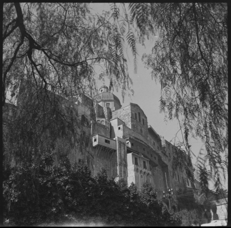 Veduta della Cattedrale dal viale Terrapieno