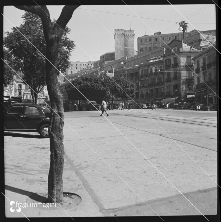 Cagliari, Largo Carlo Felice