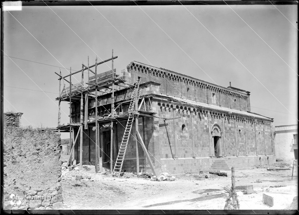 Tratalias, Chiesa di Santa Maria