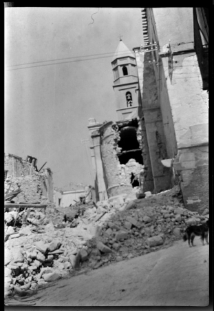 Facciata dopo l'incursione anglo-americana del 7 giugno 1943