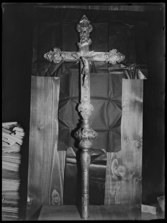 Oafo genovese del secolo XVIII, Croce astile